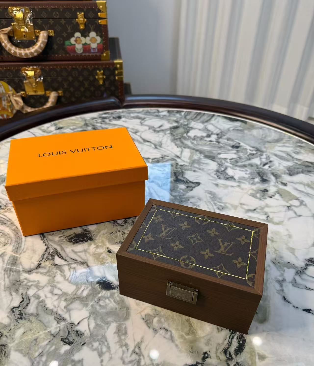 CUSTOM LV WATCH BOX (WOOD)