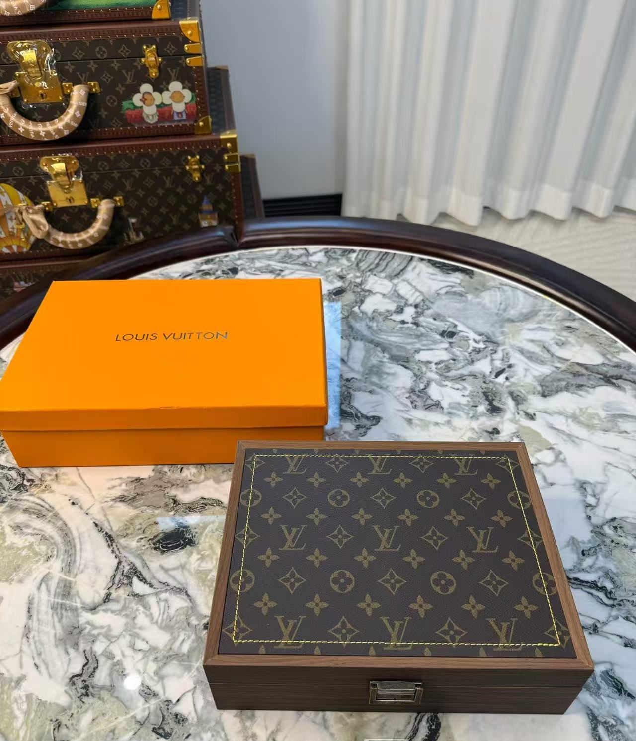 CUSTOM LV WATCH BOX (WOOD) – THE VAULT CHAMBER™