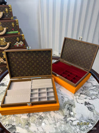 CUSTOM LV ACCESSORIES TRAY
