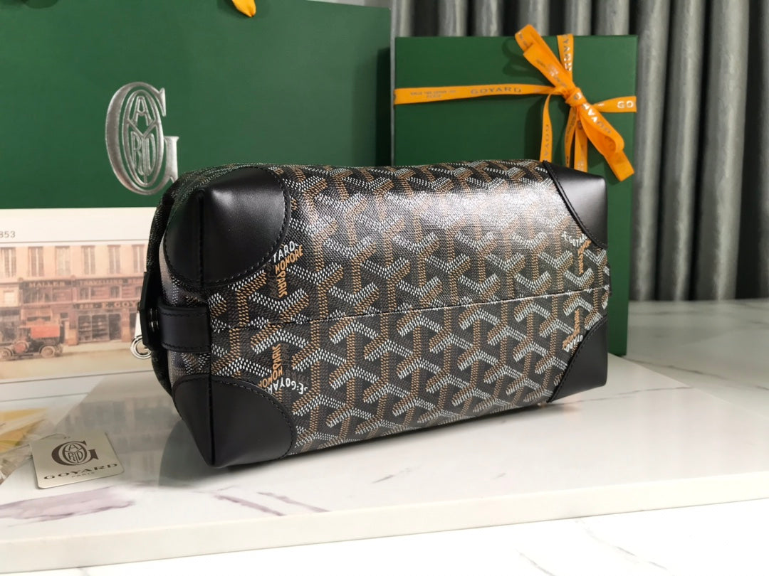 GOYARD VANITY POUCH