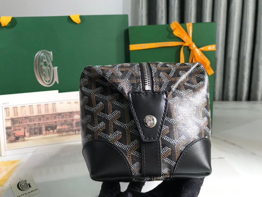 GOYARD VANITY POUCH