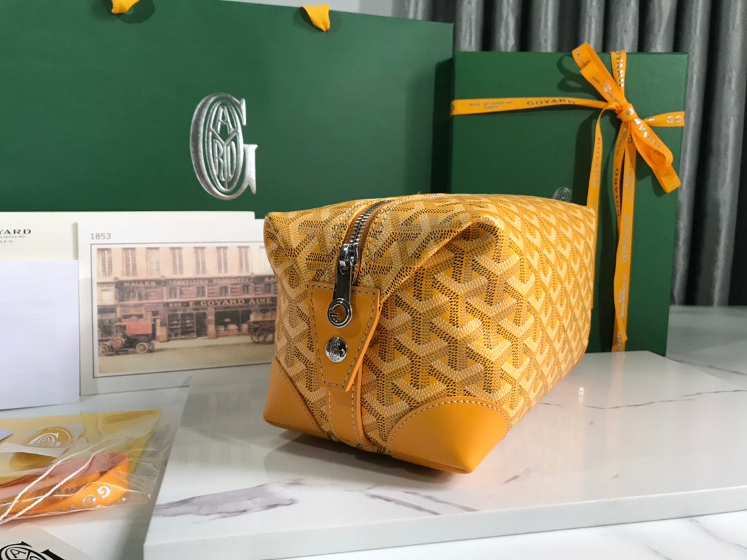 GOYARD VANITY POUCH