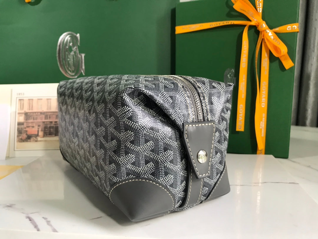 GOYARD VANITY POUCH
