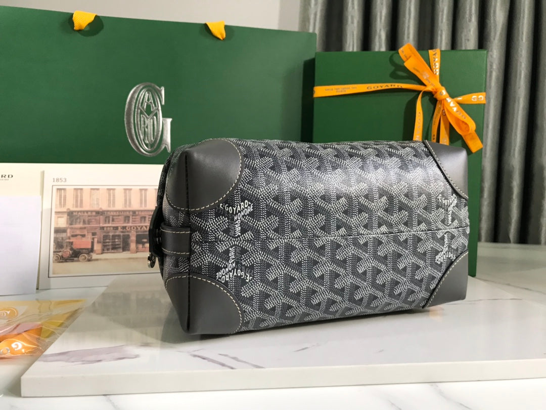 GOYARD VANITY POUCH