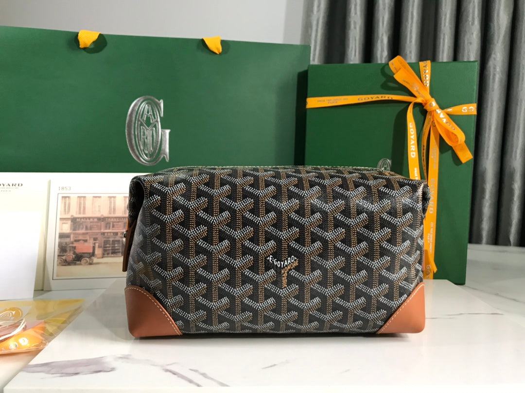 GOYARD VANITY POUCH