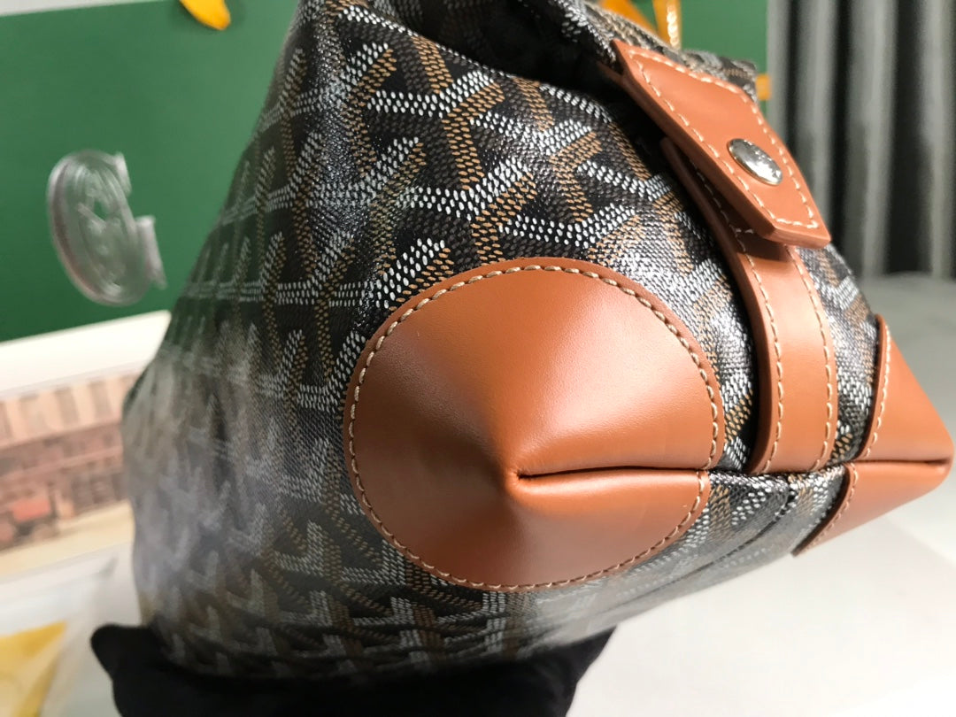 GOYARD VANITY POUCH