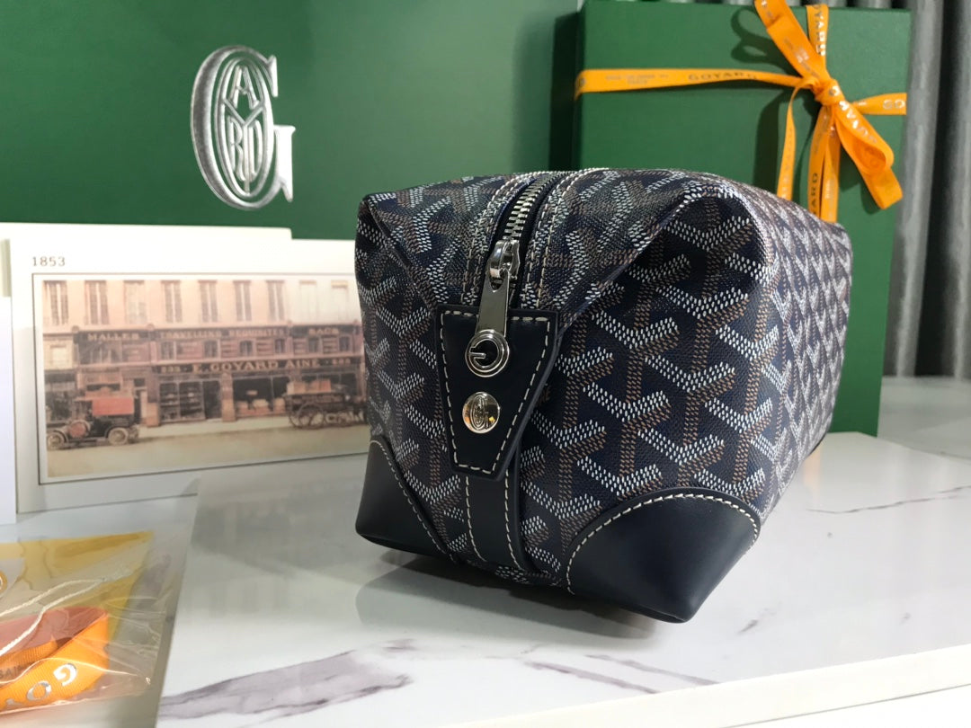 GOYARD VANITY POUCH