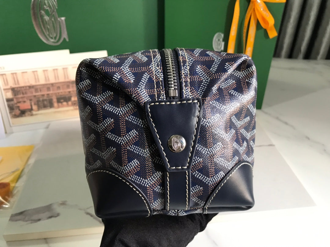 GOYARD VANITY POUCH
