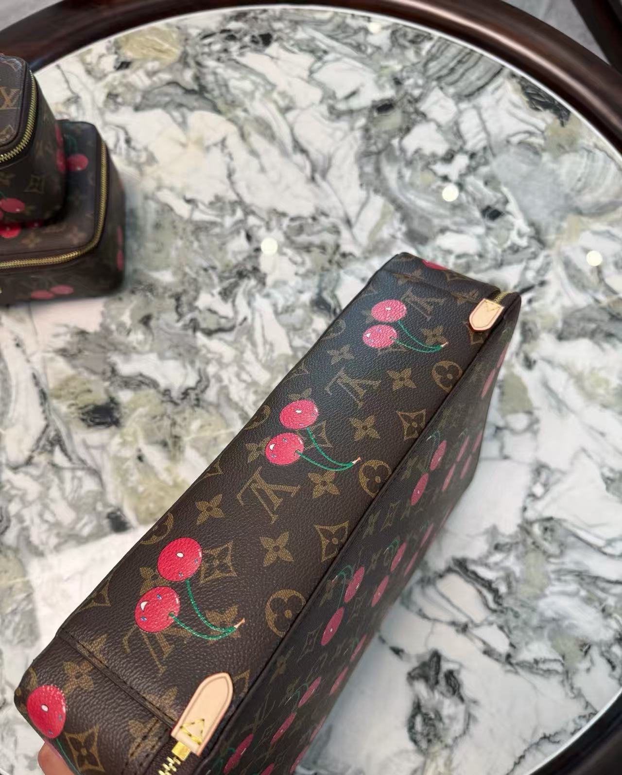 CUSTOM LV MAKE UP 3 IN 1 POUCH SET (CHERRY)