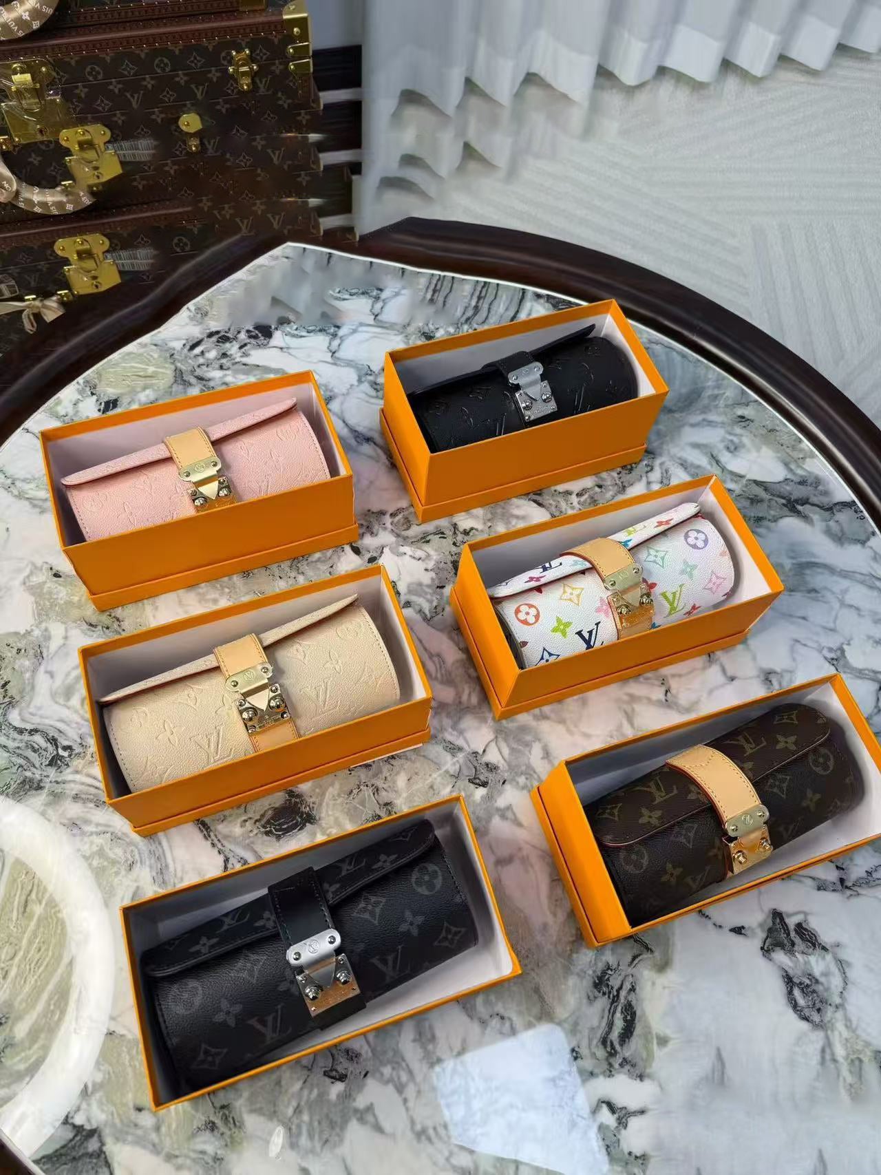 LV MONOGRAM JEWELRY CASE (BROWN)