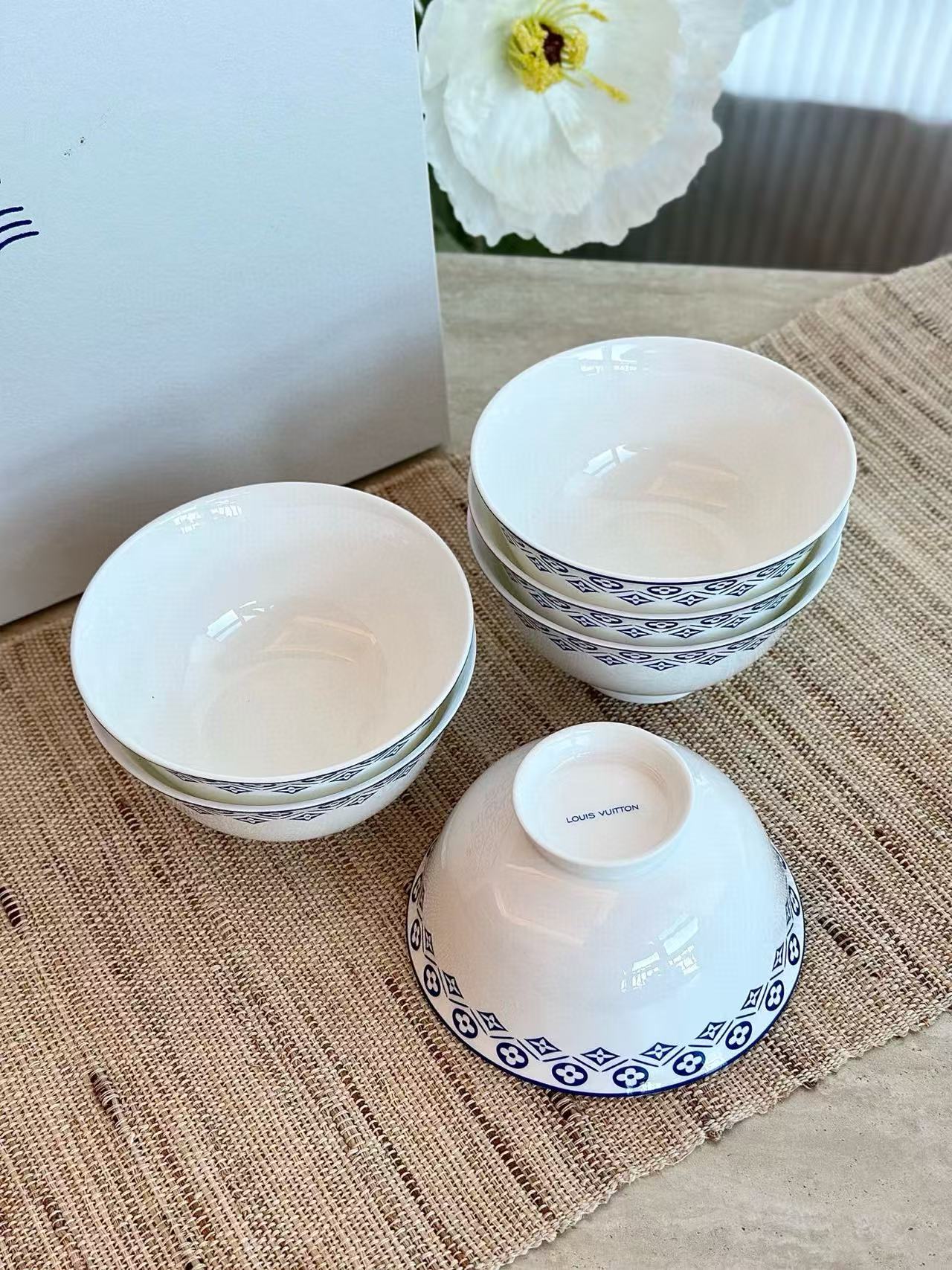 CUSTOM LV DINING TABLEWARE SET 2.0