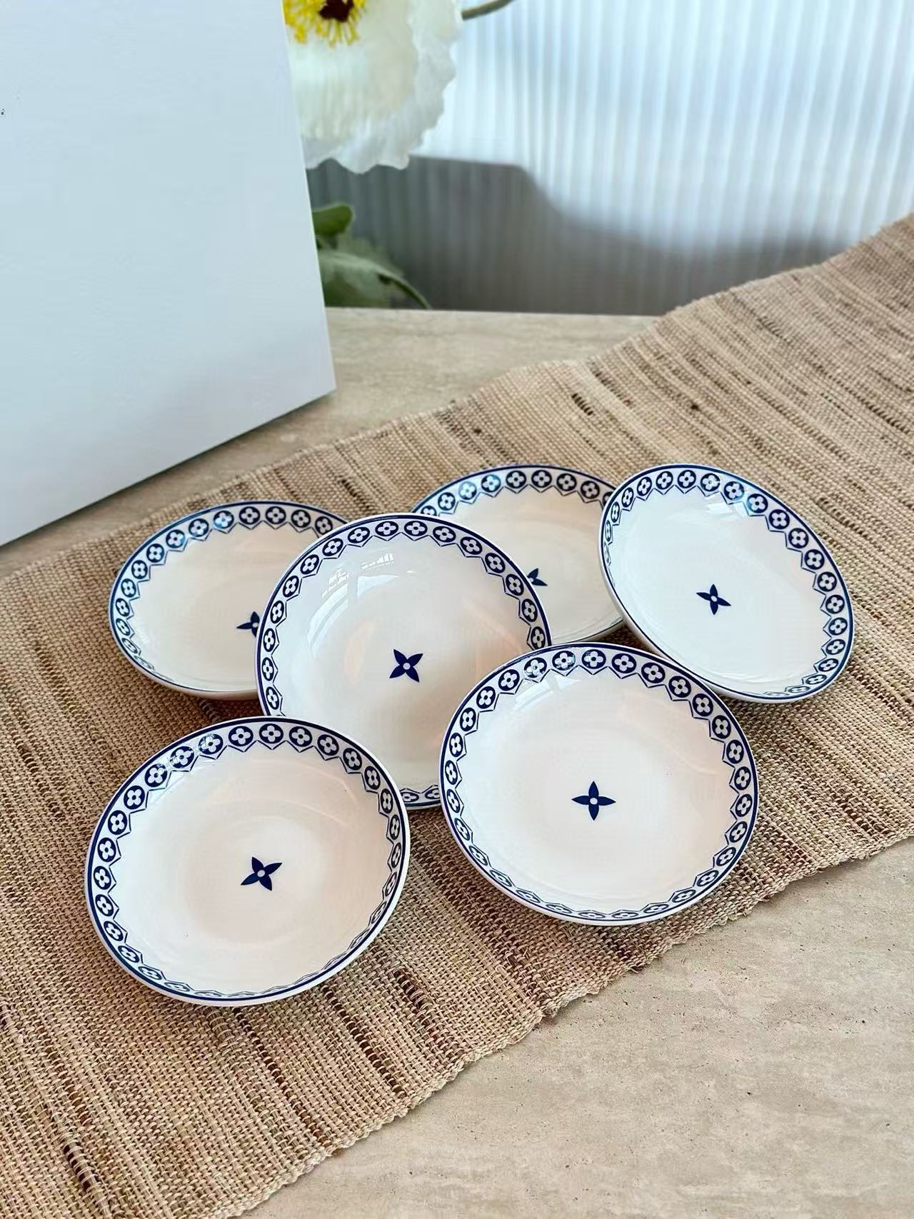 CUSTOM LV DINING TABLEWARE SET 2.0