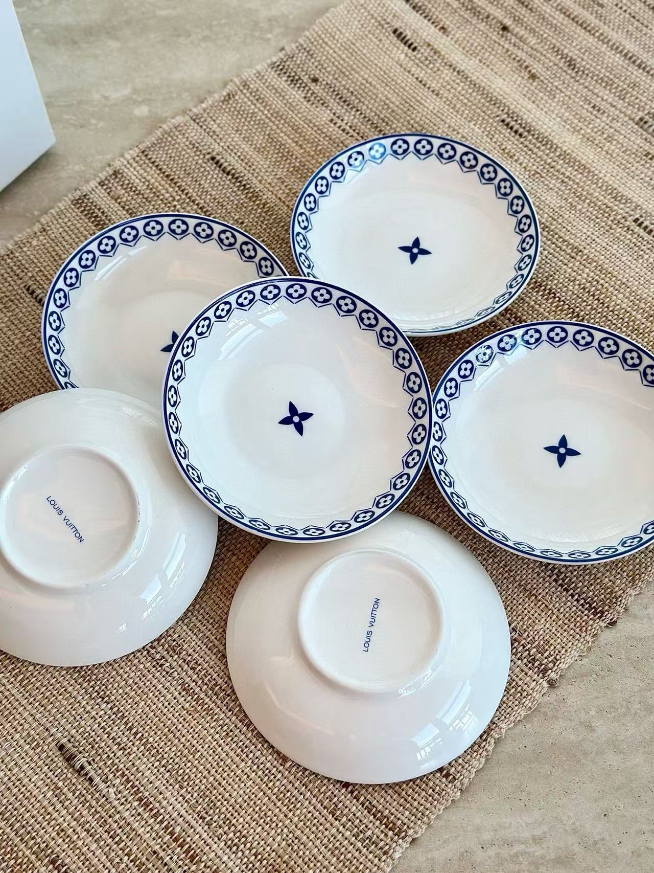 CUSTOM LV DINING TABLEWARE SET 2.0