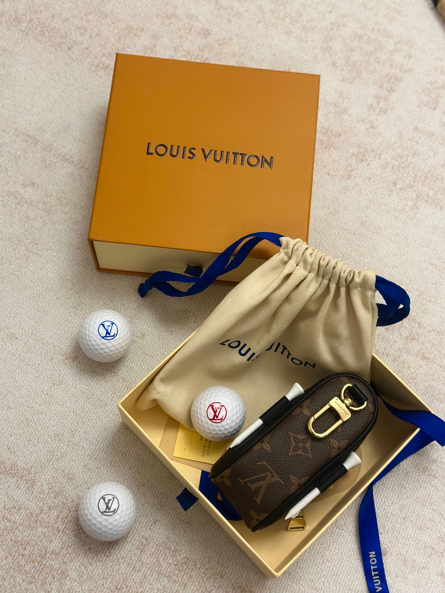CUSTOM LV GOLF BALL KIT