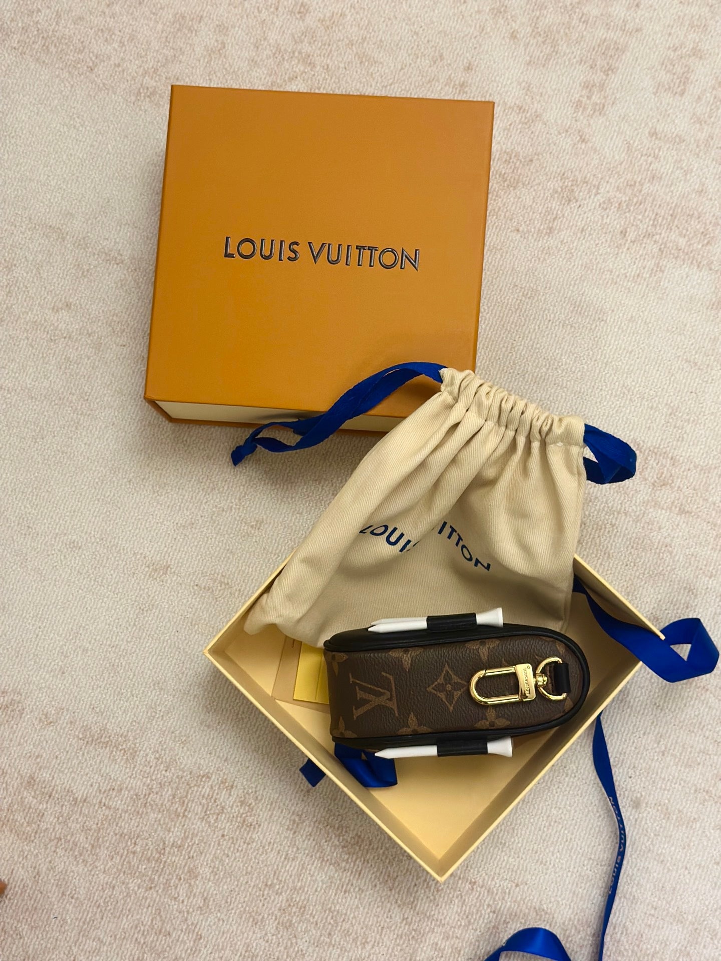 CUSTOM LV GOLF BALL KIT