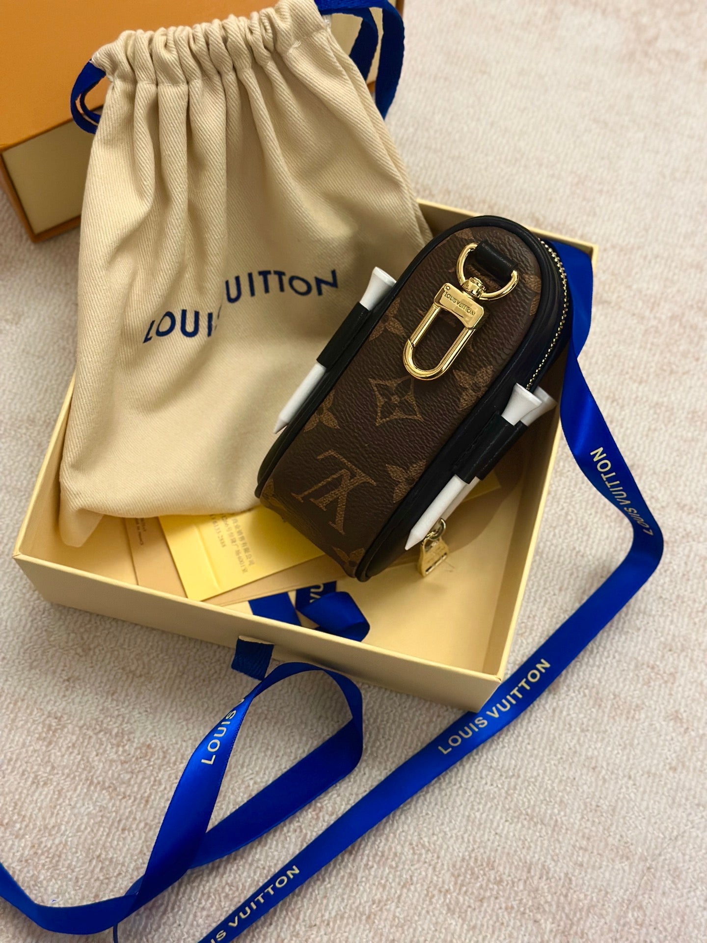 CUSTOM LV GOLF BALL KIT
