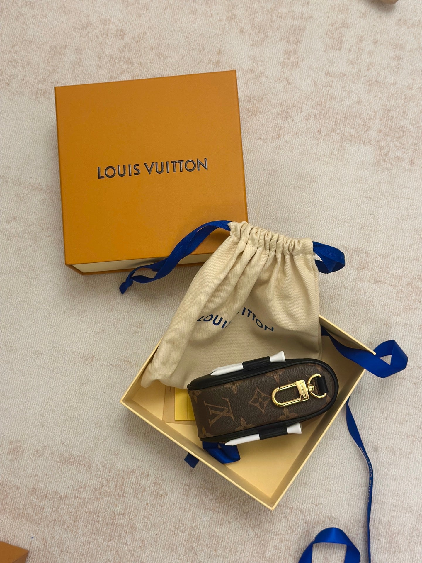 CUSTOM LV GOLF BALL KIT
