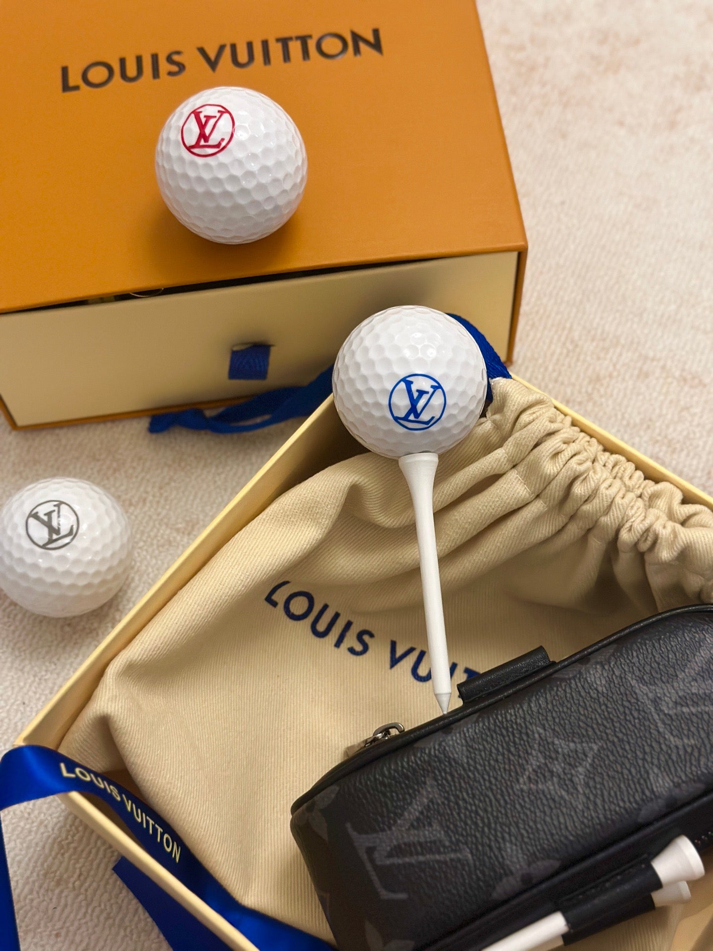 CUSTOM LV GOLF BALL KIT