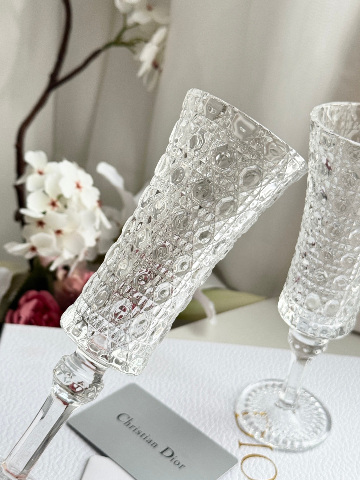 CHRISTIAN CHAMPAGNE GLASS SET