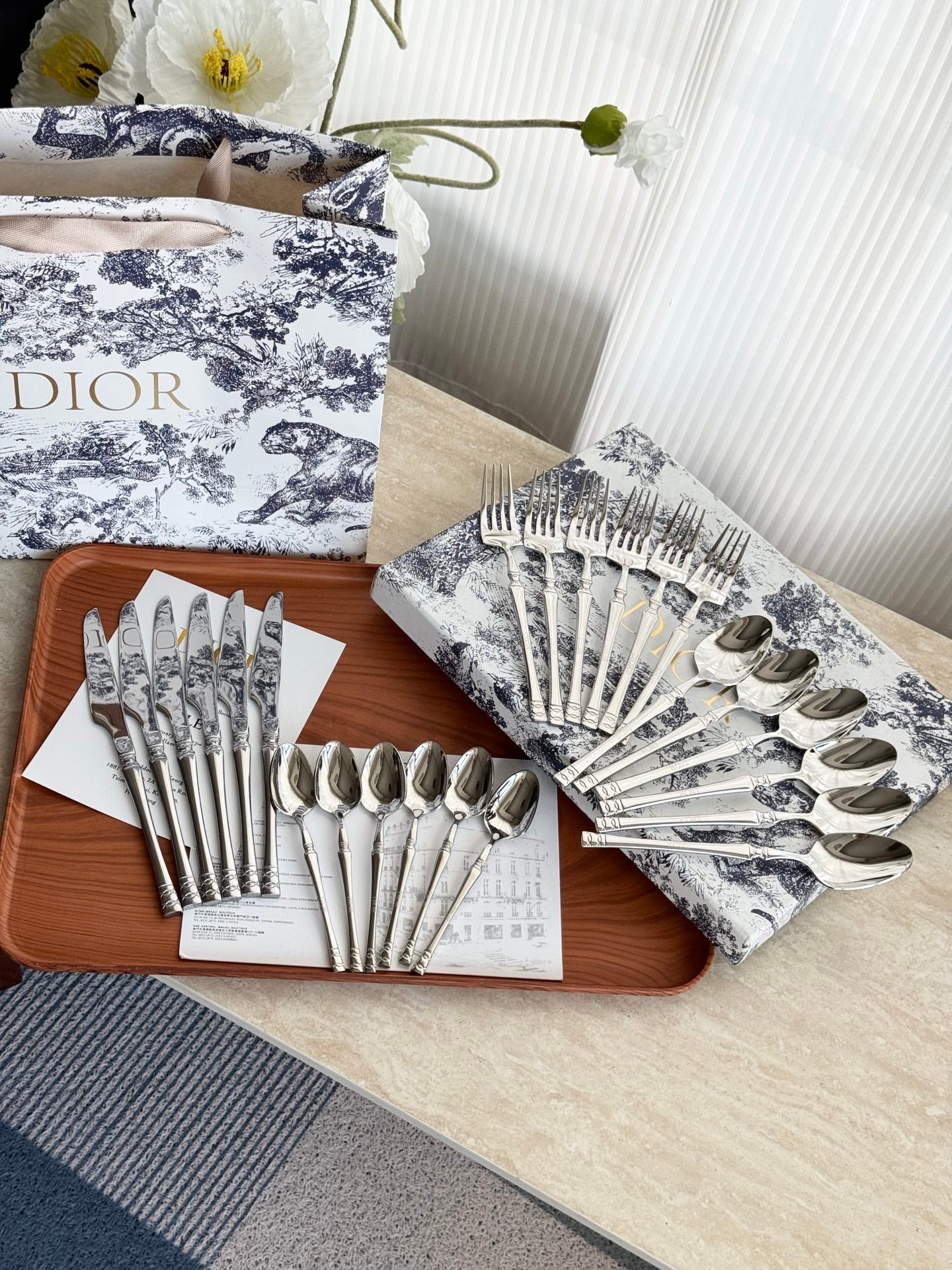 CHRISTIAN CUTLERY SET