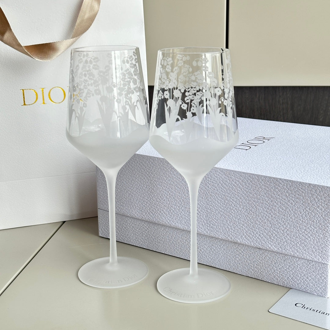CHRISTIAN WINE GLASS SET