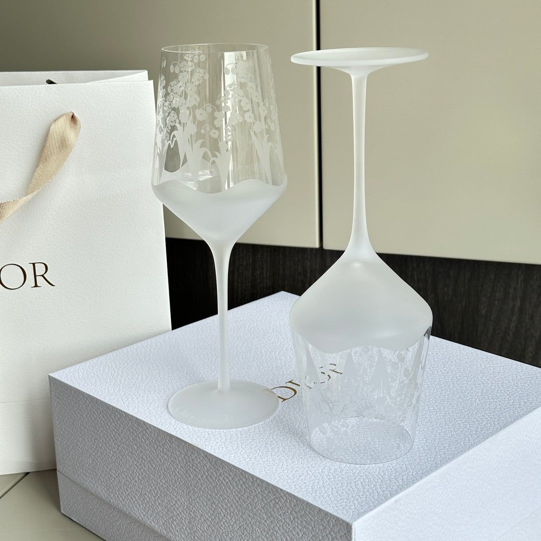 CHRISTIAN WINE GLASS SET