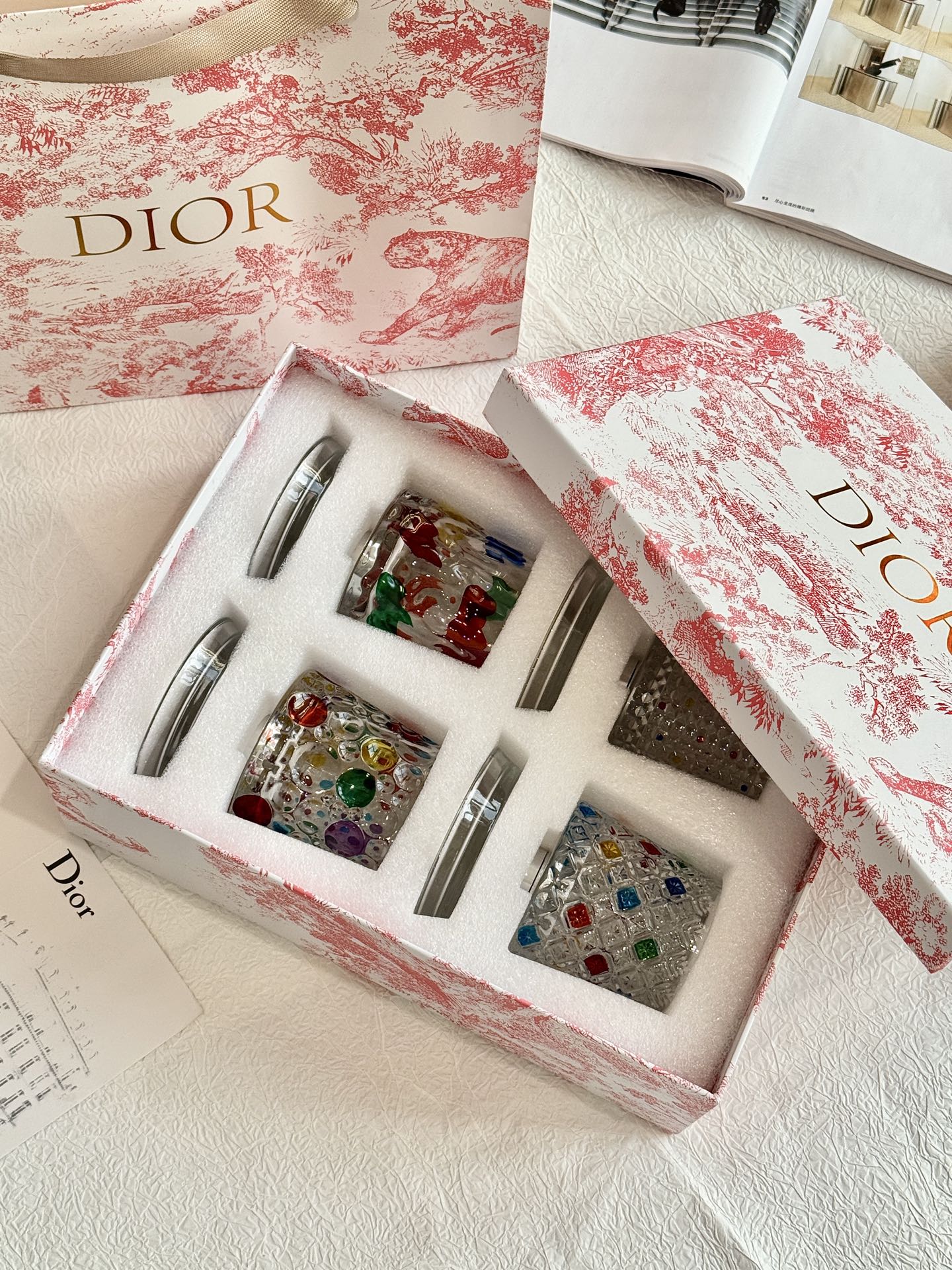 CHRISTIAN 4 ROTATING GLASS SET 2.0