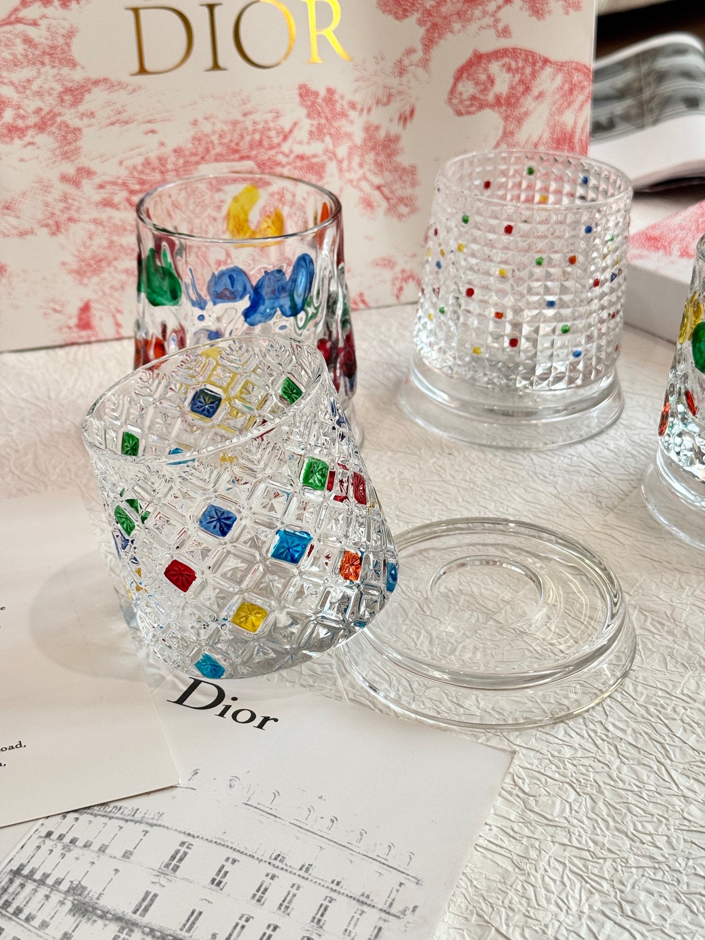 CHRISTIAN 4 ROTATING GLASS SET 2.0
