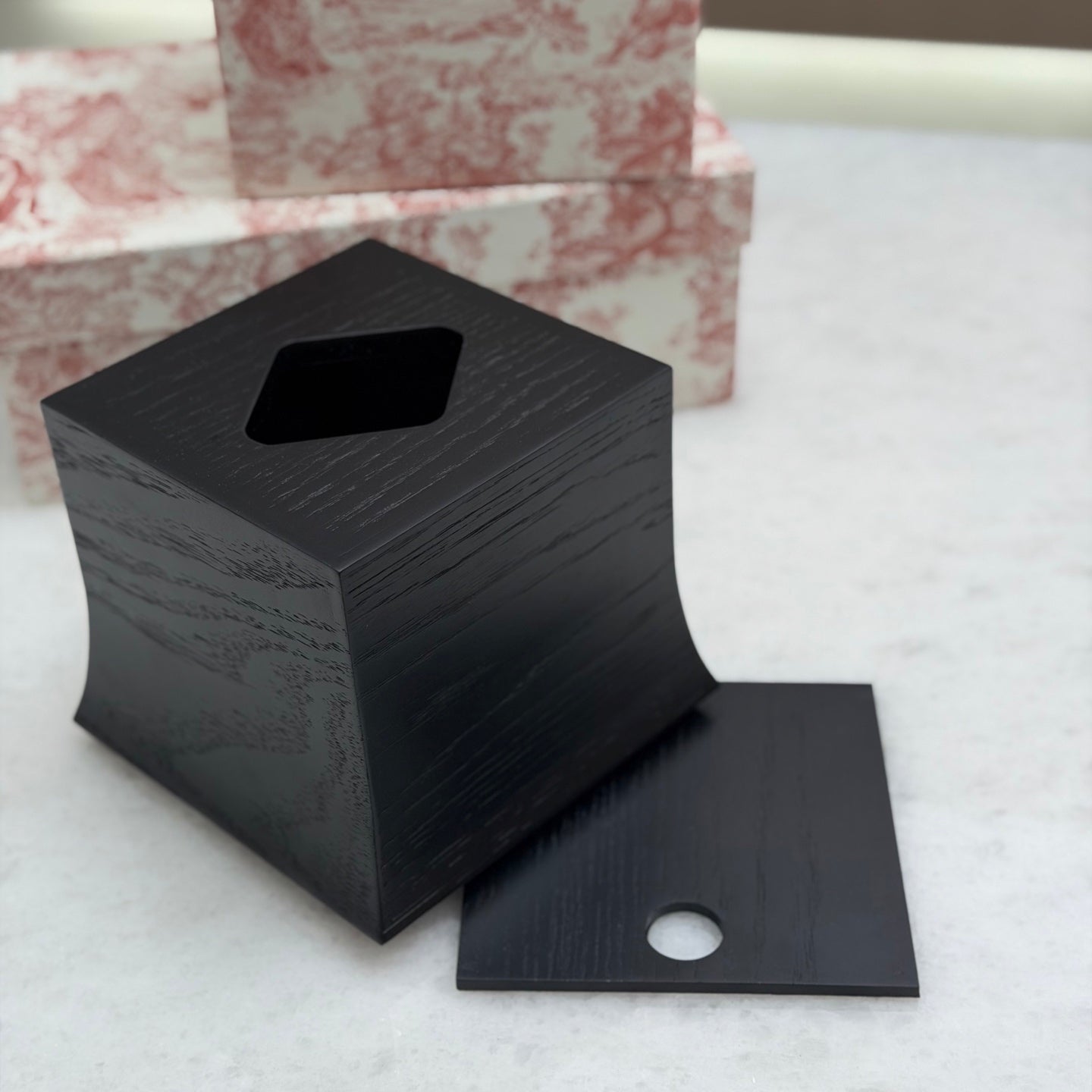 CHRISTIAN SQUARE TISSUE BOX