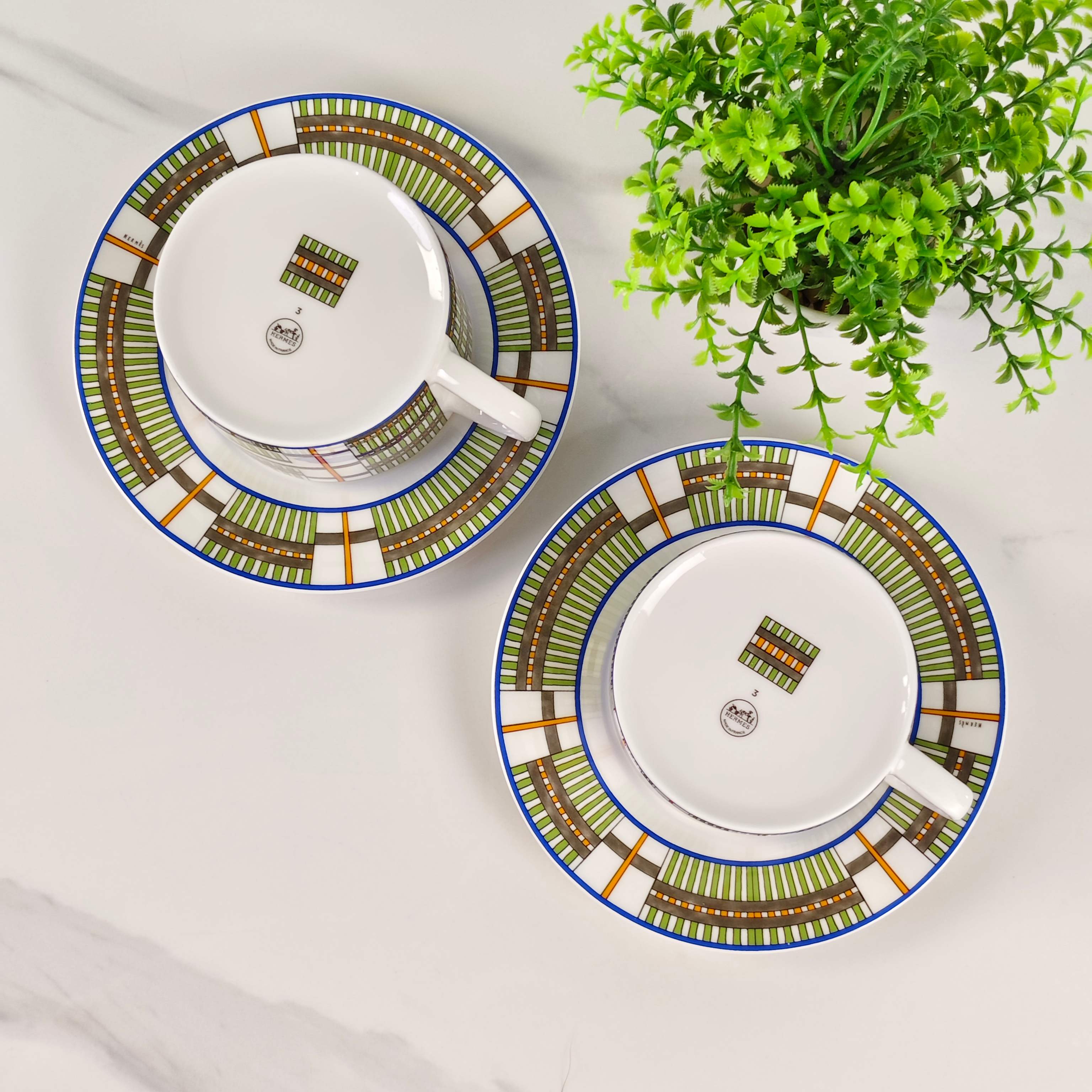 HERMES TEA CUP SET