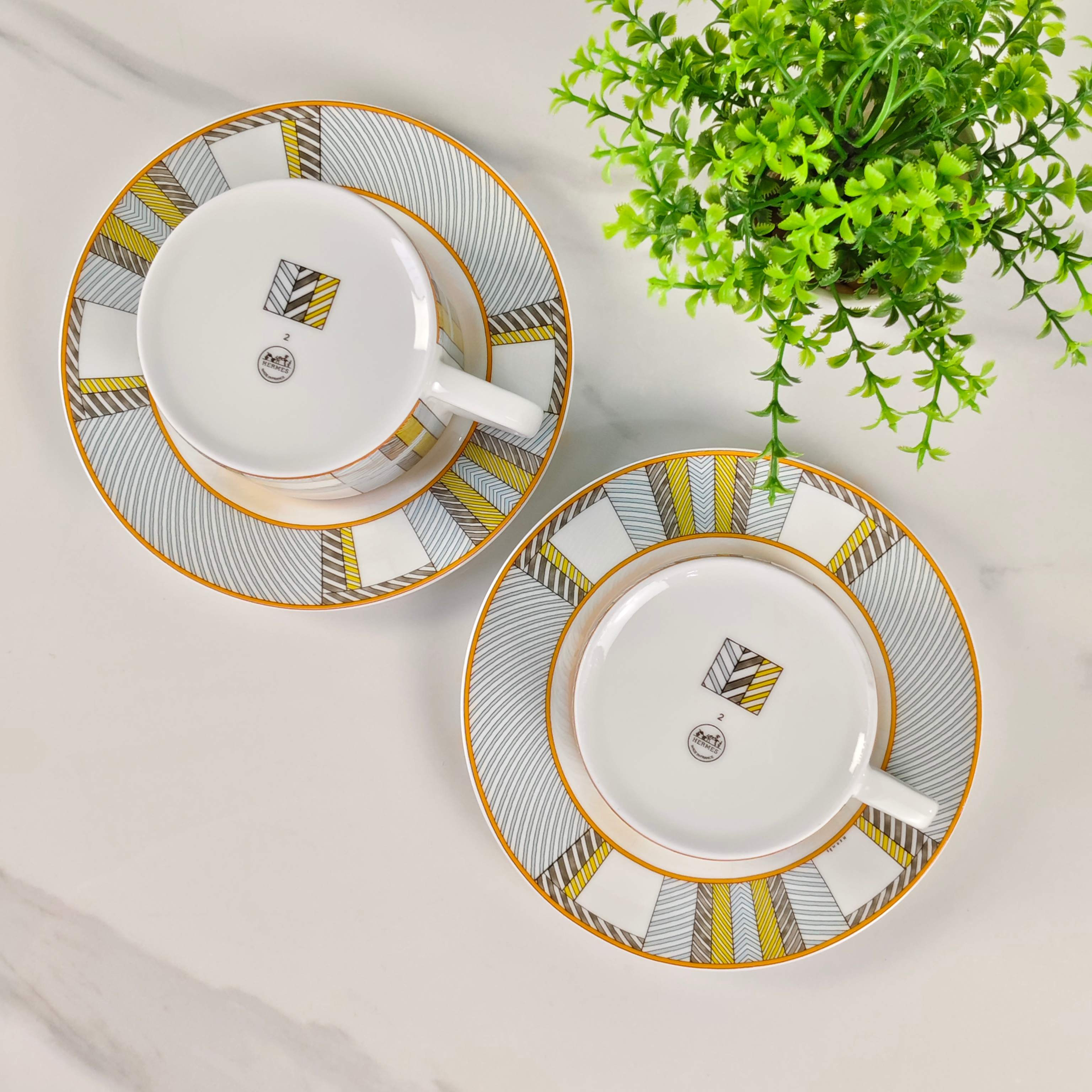 HERMES TEA CUP SET