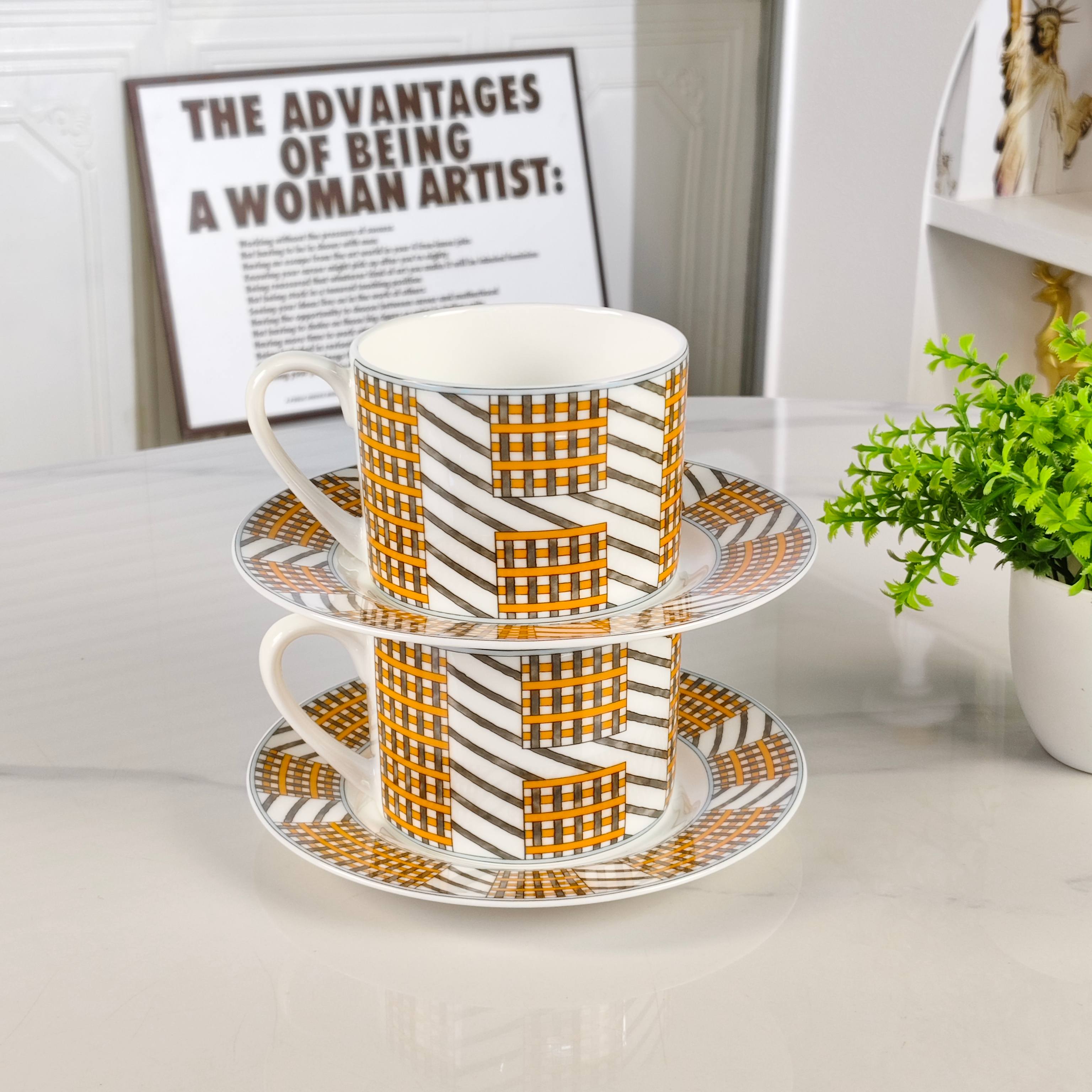 HERMES TEA CUP SET