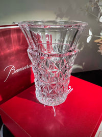BACCARAT CRYSTAL FLOWER VASE
