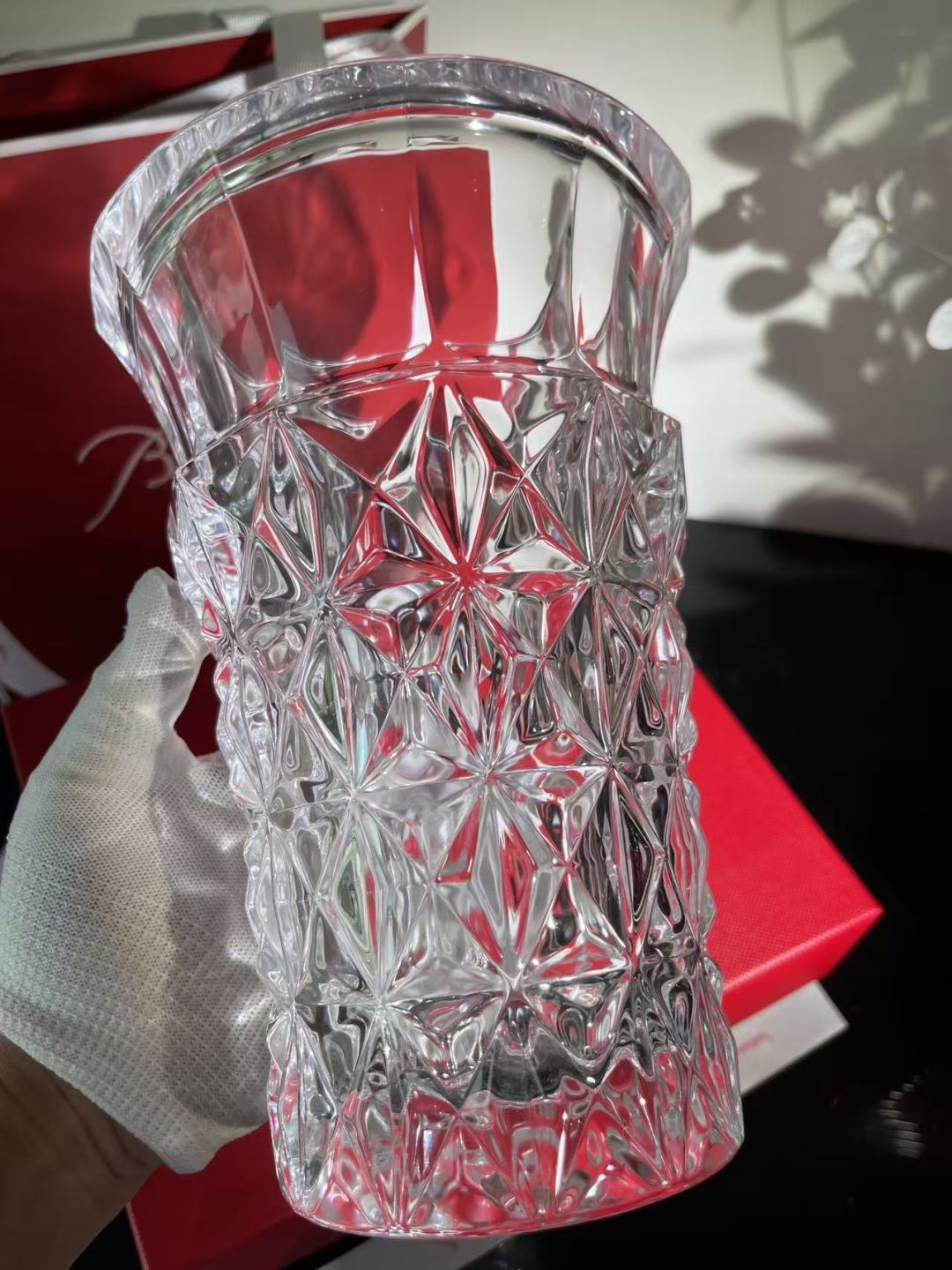 BACCARAT CRYSTAL FLOWER VASE