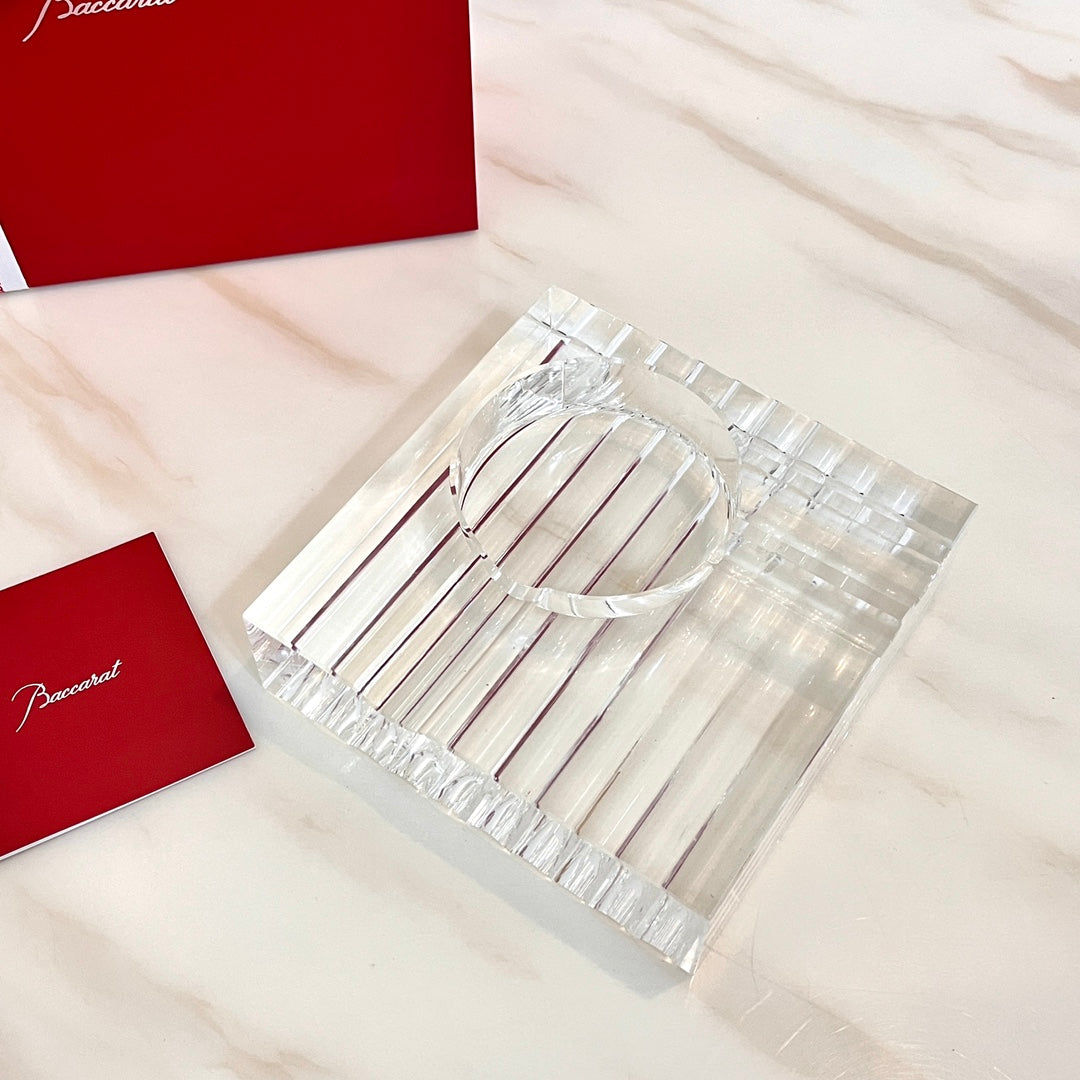 BACCARAT CRYSTAL ASHTRAY