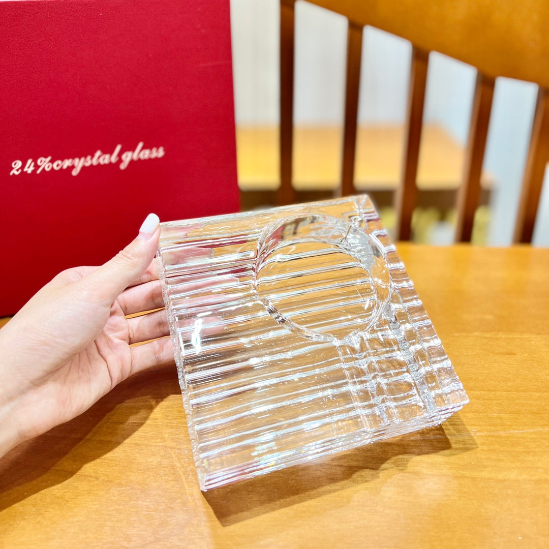 BACCARAT CRYSTAL ASHTRAY