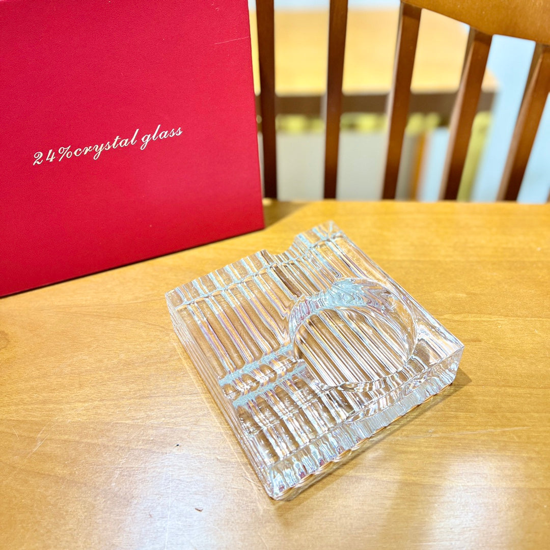 BACCARAT CRYSTAL ASHTRAY