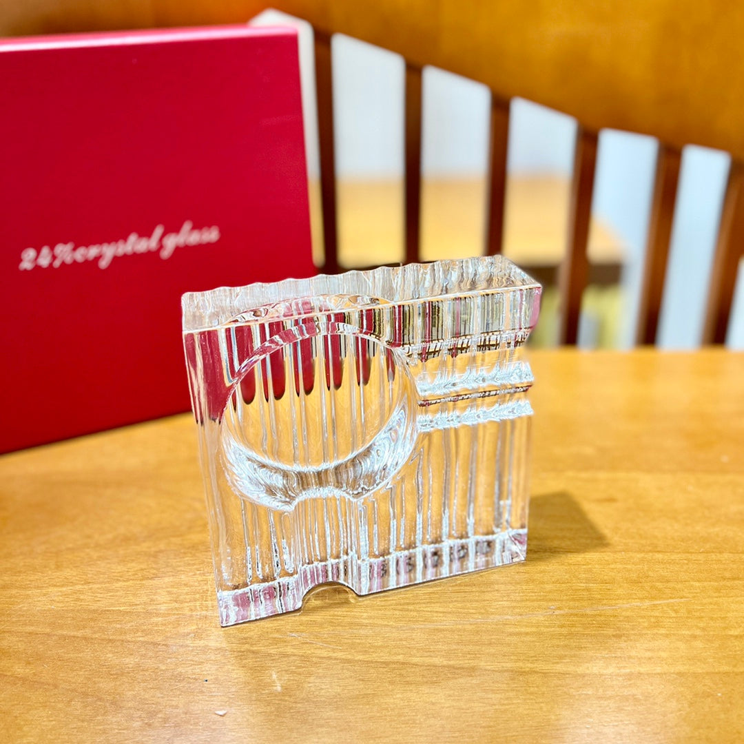 BACCARAT CRYSTAL ASHTRAY