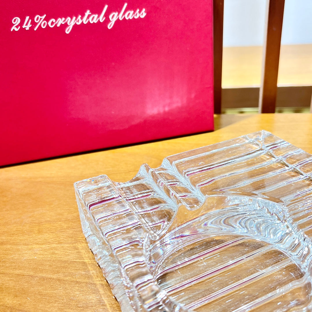 BACCARAT CRYSTAL ASHTRAY
