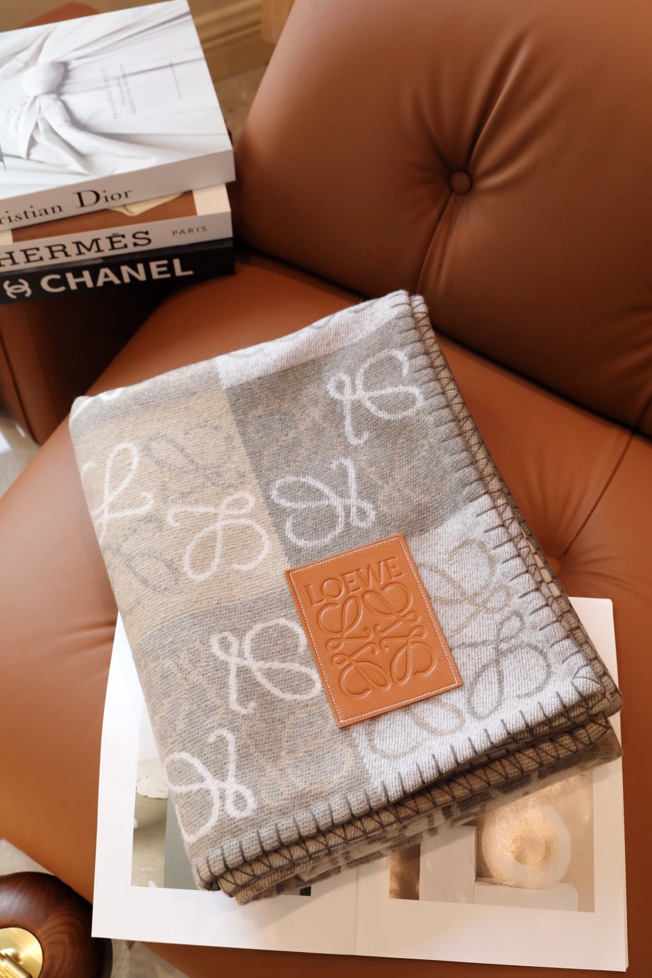 LOEWE WOOL THROW BLANKET 2.0
