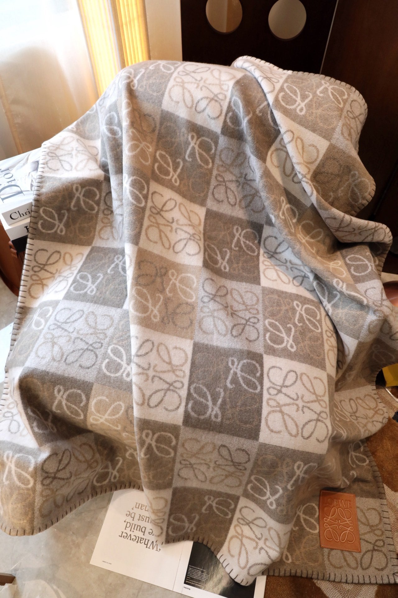 LOEWE WOOL THROW BLANKET 2.0