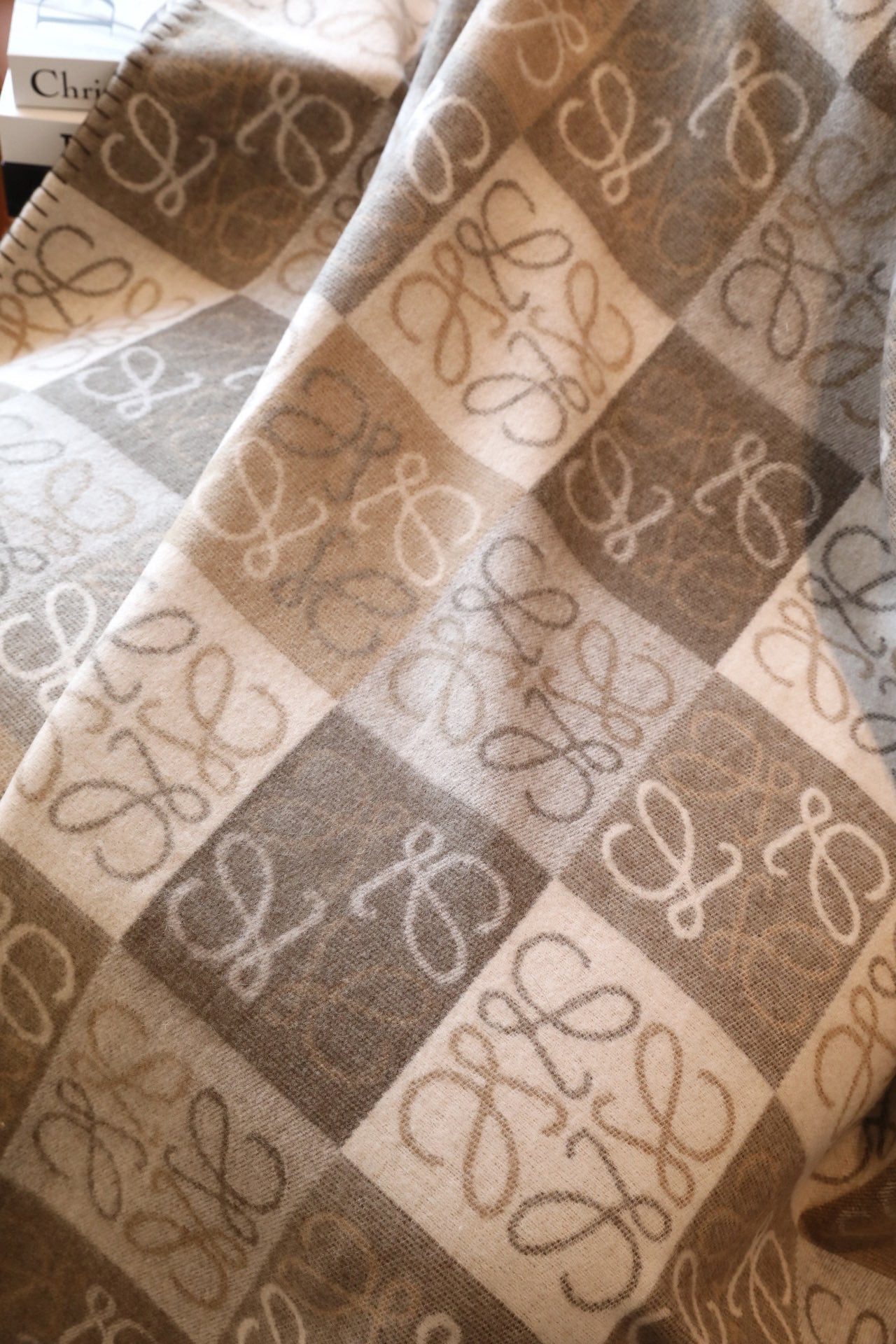 LOEWE WOOL THROW BLANKET 2.0