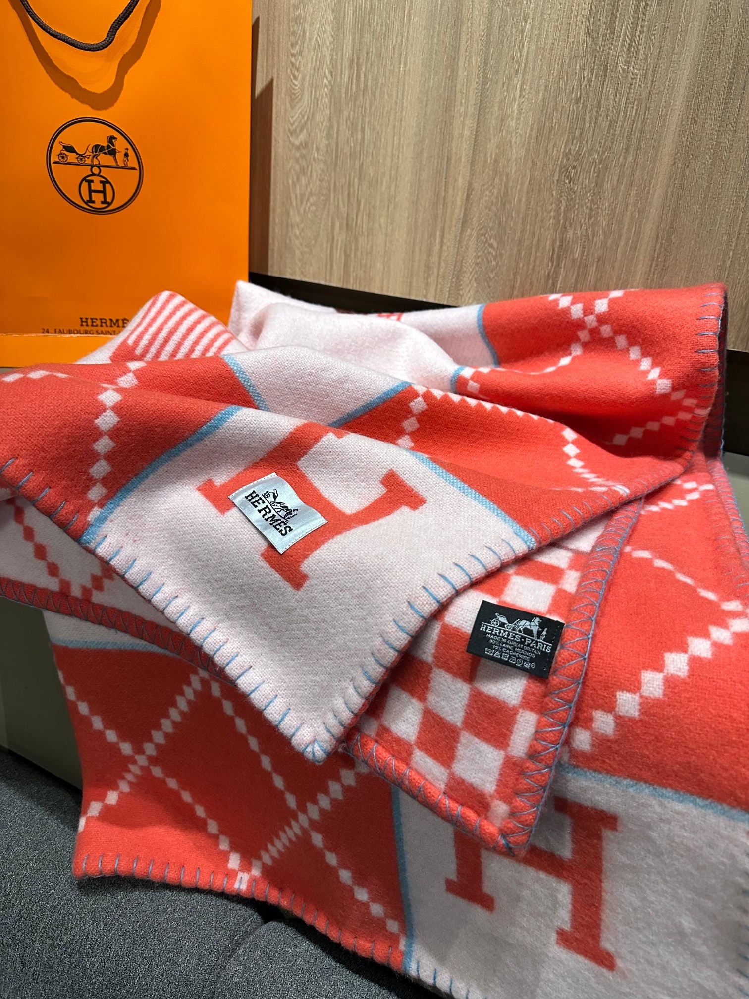 HERMES AVALON THROW BLANKET