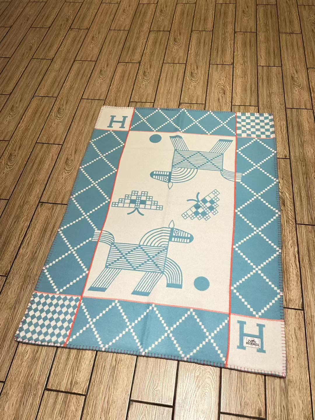 HERMES AVALON THROW BLANKET