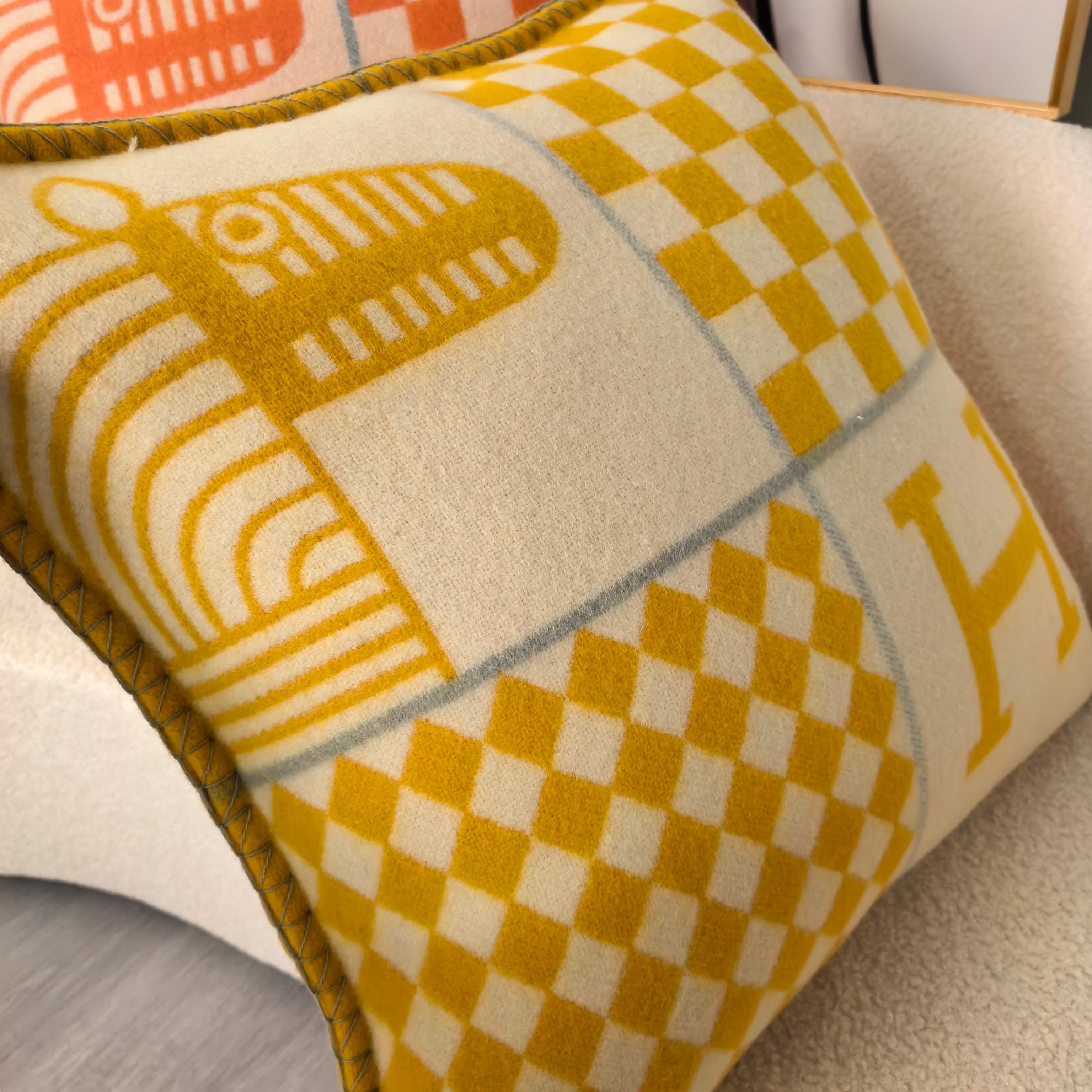 HERMES AVALON THROW PILLOW