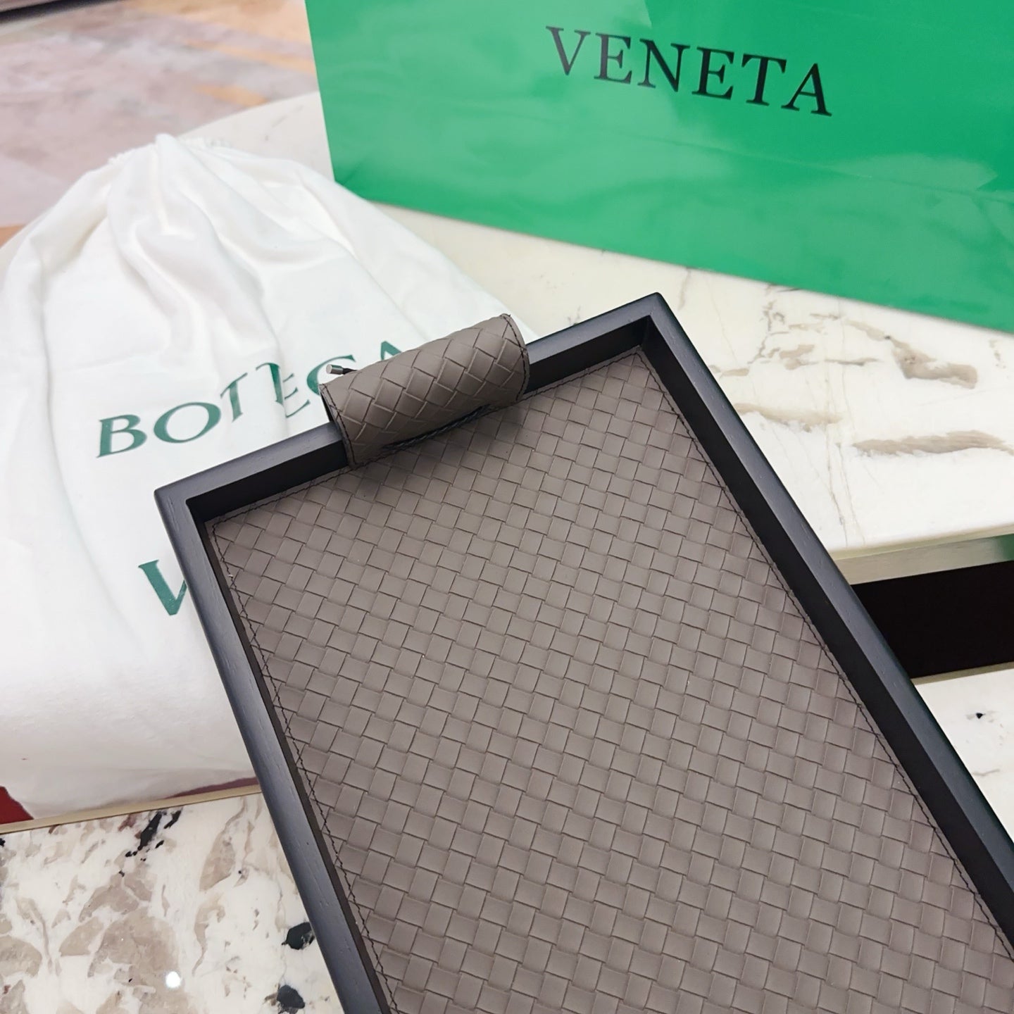 BOTTEGA SERVING TRAY SET
