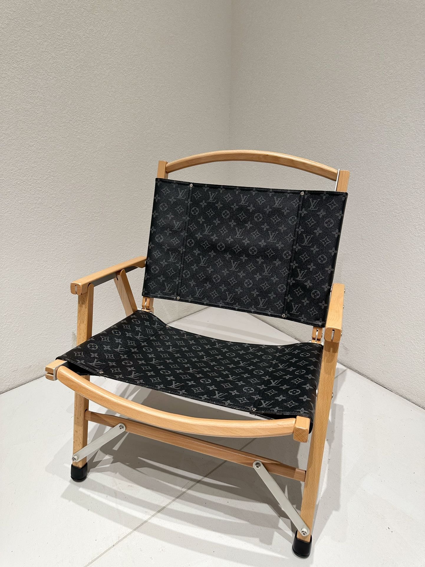 CUSTOM LV FOLDING CHAIR (BLACK MONOGRAM)