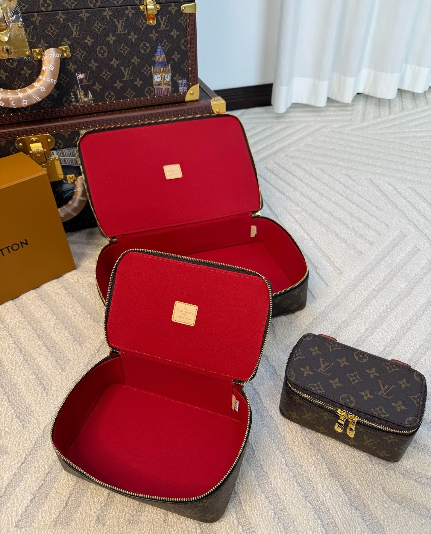 CUSTOM LV MAKE UP 3 IN 1 POUCH SET (RED INTERIOR)