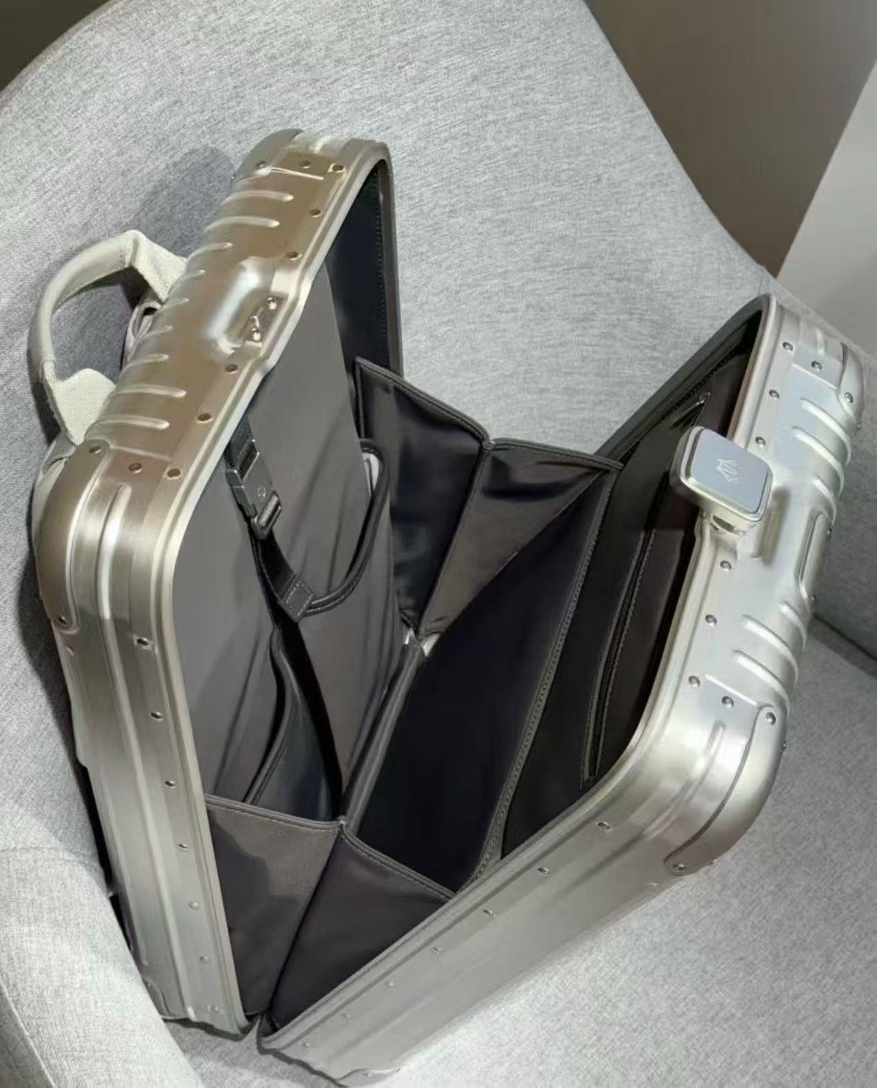 RIMOWA BACKPACK