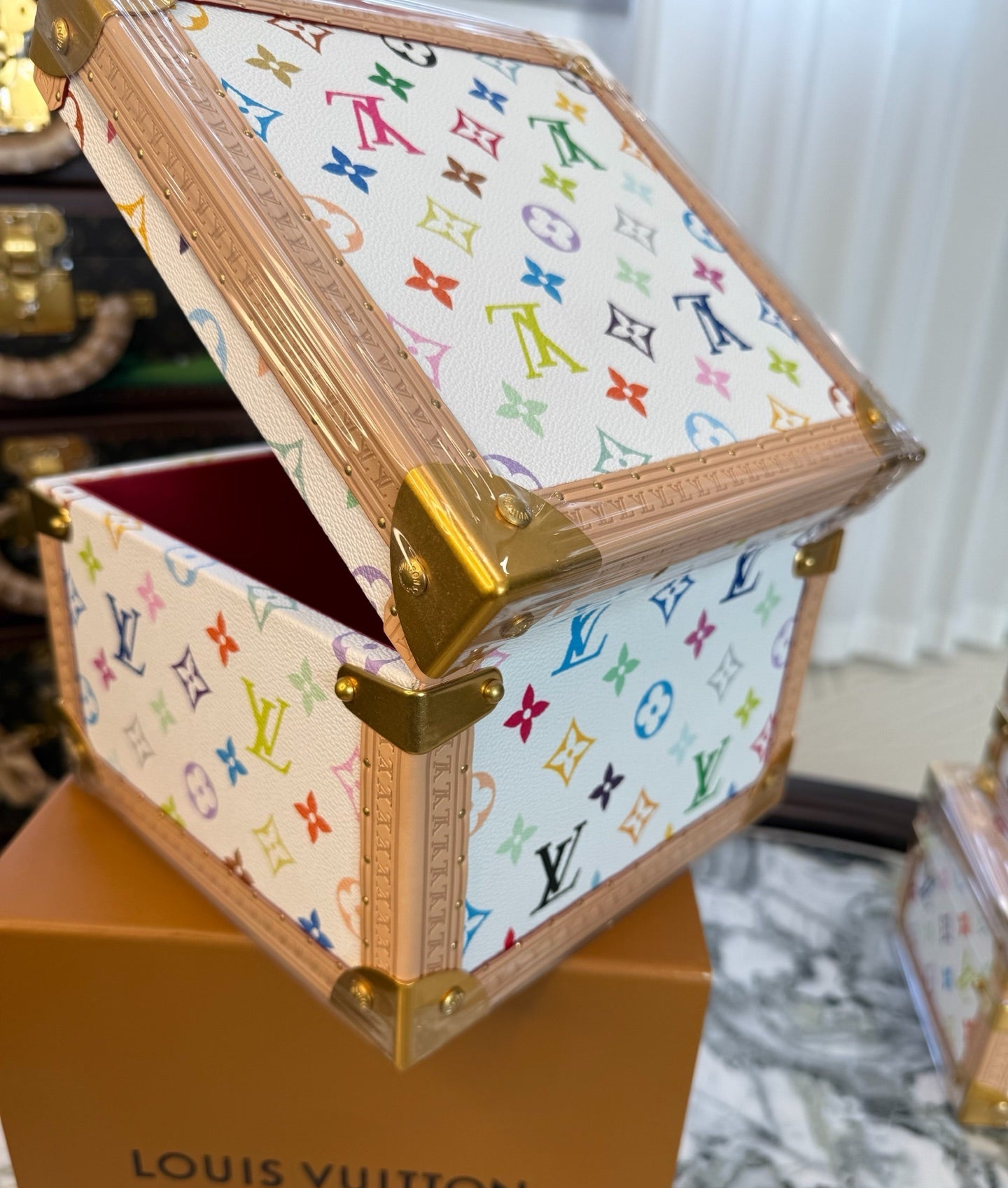 CUSTOM LV PYRAMID MONOGRAM TRUNK SET MURAKAMI WHITE